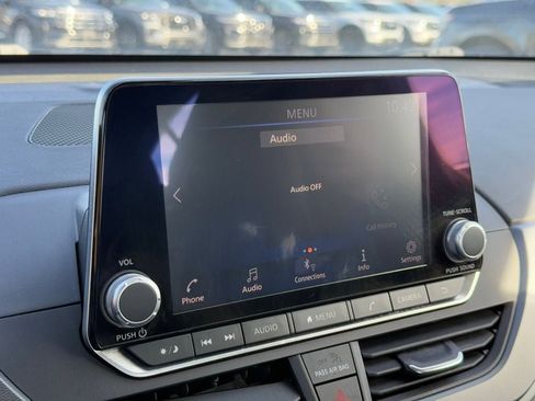 Used 2023 Nissan Altima 2.5 SR image 24