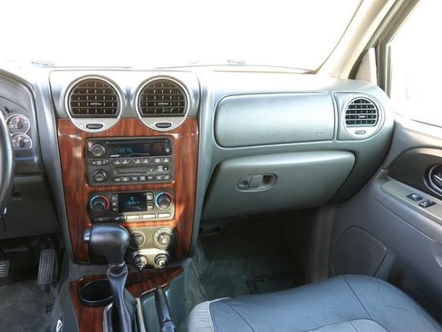 Used 2004 GMC Envoy SLT image 71