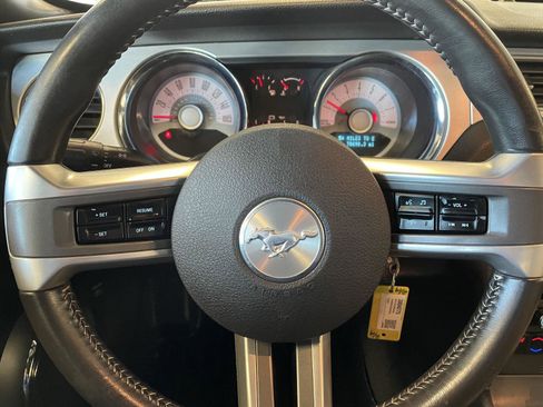 Used 2012 Ford Mustang GT Premium w/ Electronics Pkg image 12