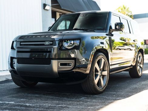 Used 2024 Land Rover Defender 130 Outbound AWD/4WD image 2