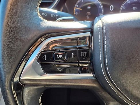 Used 2022 Jeep Grand Cherokee Overland w/ Adv Protech Group III image 14