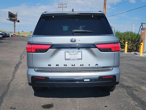 Used 2025 Toyota Sequoia Limited image 24