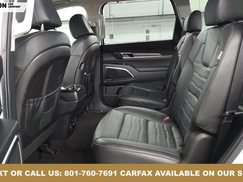 Used 2025 Kia Telluride SX Prestige image 4