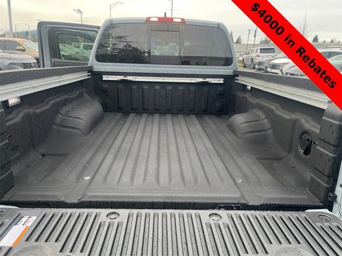 New 2025 Nissan Frontier PRO-4X w/ Pro Convenience Package image 24