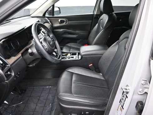 Certified 2023 Kia Sorento X-Line EX image 14