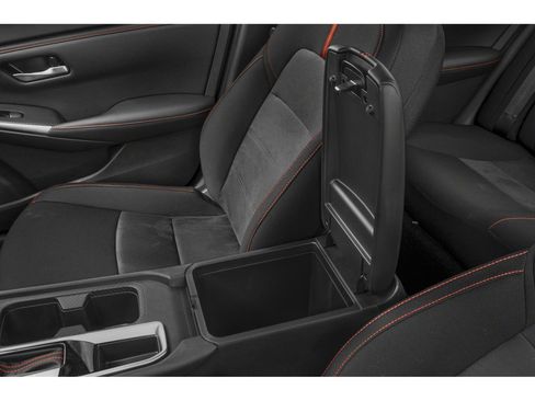 New 2025 Nissan Sentra SR image 40