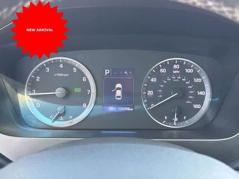 Used 2015 Hyundai Sonata Limited image 24