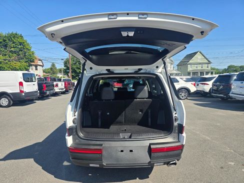 Used 2024 Hyundai Santa Fe XRT AWD/4WD image 21