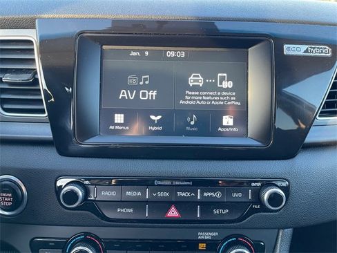 Used 2019 Kia Niro LX image 24