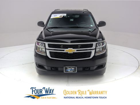 Used 2017 Chevrolet Suburban 3500 LS w/ Driver Alert Package AWD/4WD image 9