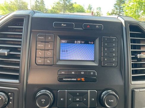 Used 2018 Ford F150 XL w/ Equipment Group 101A Mid AWD/4WD image 23