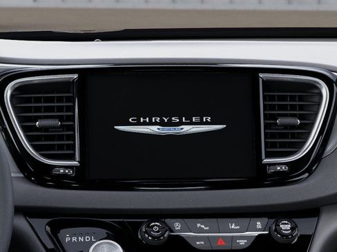 New 2026 Chrysler Voyager LX image 18