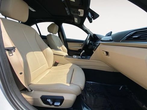 Used 2017 BMW 330e RWD image 15