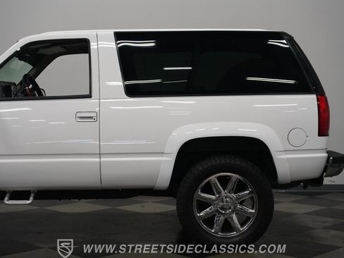 Used 1994 GMC Yukon 4WD 2-Door image 28