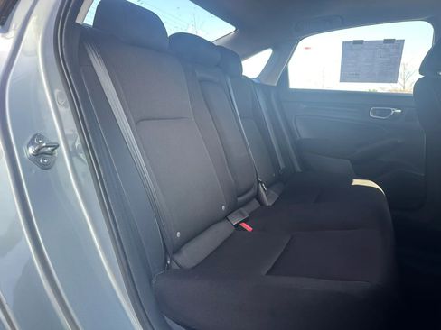 Used 2022 Honda Civic EX image 26
