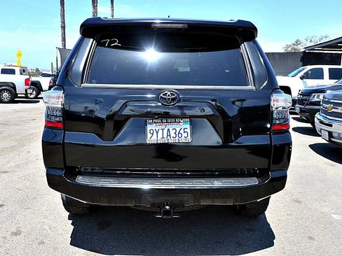 Used 2020 Toyota 4Runner SR5 RWD image 6
