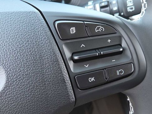 New 2025 Hyundai Venue Limited image 22