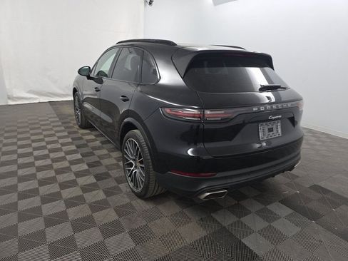 Used 2019 Porsche Cayenne Base w/ Premium Package image 4
