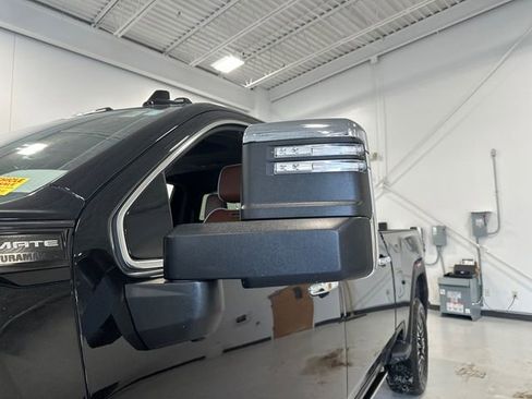 Used 2024 GMC Sierra 2500 Denali Ultimate w/ Max Trailering Package image 12