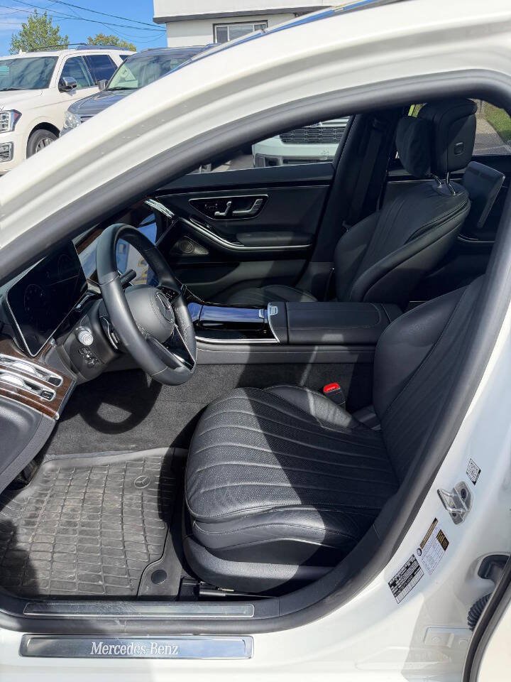 Used 2023 Mercedes-Benz S 580 4MATIC Sedan image 10