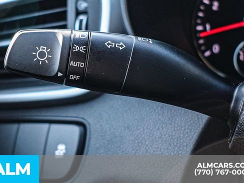 Used 2018 Kia Sorento L FWD image 32