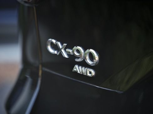 Used 2024 MAZDA CX-90 Plug-In Hybrid w/ Premium Plus image 12