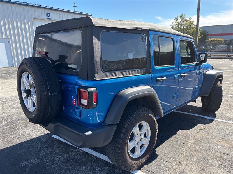 Used 2022 Jeep Wrangler Unlimited Sport AWD/4WD image 9
