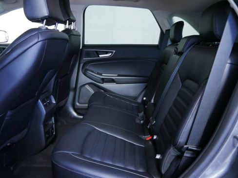Certified 2024 Ford Edge SEL w/ Convenience Package AWD/4WD image 13