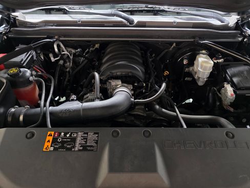 Used 2019 Chevrolet Tahoe LT w/ RST Edition image 46