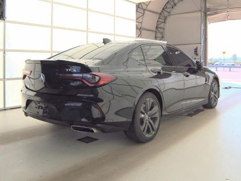 Used 2022 Acura TLX w/ A-SPEC Pkg FWD image 5