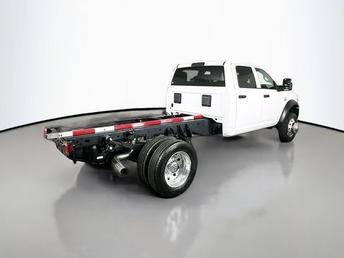 New 2026 RAM 5500 Tradesman w/ Chrome Appearance Group image 7