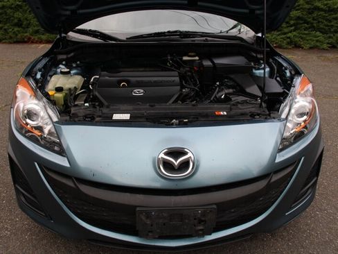Used 2011 MAZDA MAZDA3 i Touring FWD image 18