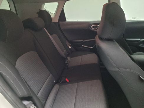 Used 2021 Kia Soul S FWD image 19