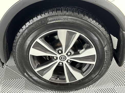 Certified 2020 Nissan Murano S w/ Technology Package FWD image 10