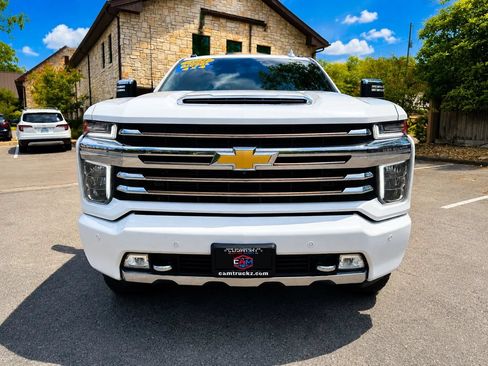 Used 2021 Chevrolet Silverado 2500 High Country w/ Z71 Off-Road Package AWD/4WD image 2
