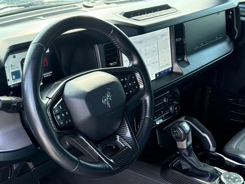 Used 2021 Ford Bronco First Edition AWD/4WD image 18