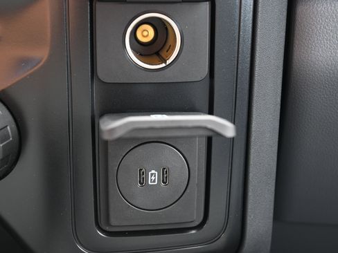 New 2026 Ford F550 4x4 Crew Cab image 30