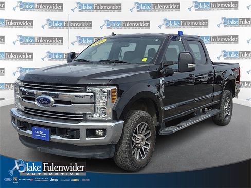 Used 2019 Ford F250 Lariat w/ Lariat Value Package image 1