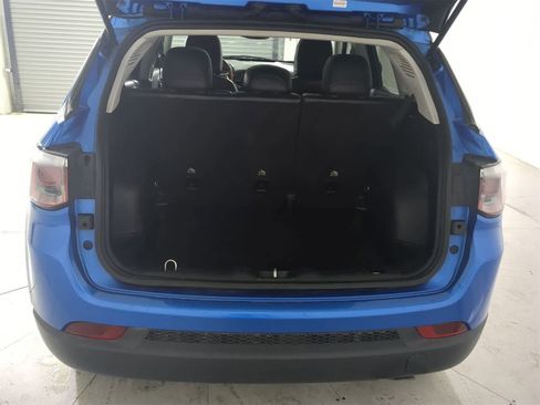 Used 2018 Jeep Compass Latitude w/ Popular Equipment Group image 34