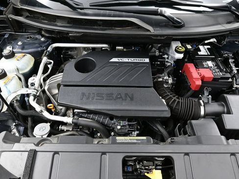 Used 2024 Nissan Rogue SV AWD/4WD image 44