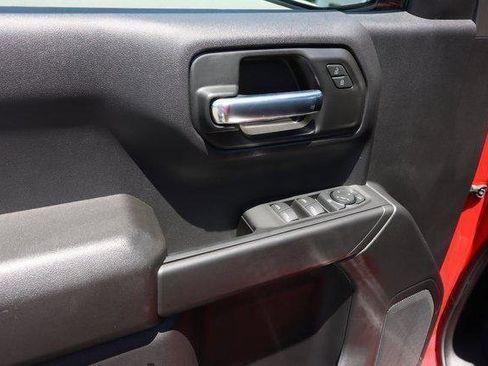 New 2025 Chevrolet Silverado 1500 Custom image 16