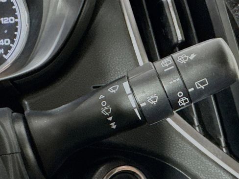 Used 2019 Subaru Forester Touring AWD/4WD image 13