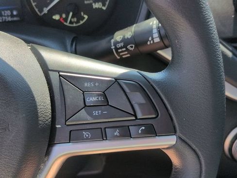 Used 2022 Nissan Altima 2.5 S FWD image 17