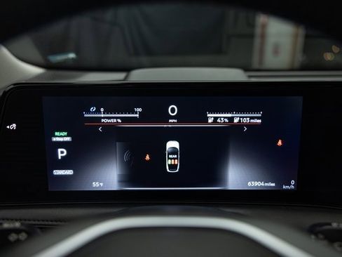 Used 2023 Nissan Ariya AWD image 25