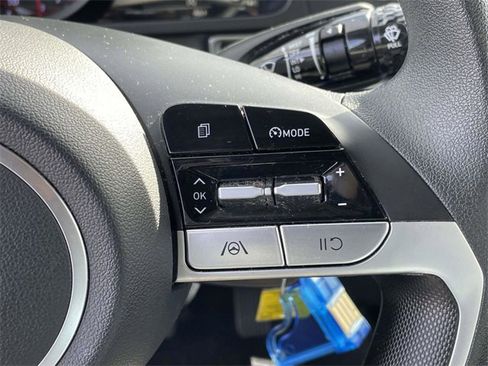 Certified 2023 Hyundai Elantra SE w/ Cargo Package image 23