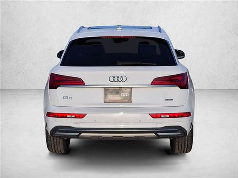 Used 2023 Audi Q5 2.0T Premium Plus w/ Premium Plus Package AWD/4WD image 6
