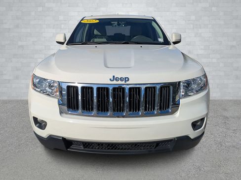 Used 2012 Jeep Grand Cherokee Laredo image 3
