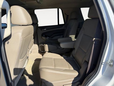 Used 2018 Chevrolet Tahoe LT w/ LT Signature Package image 13