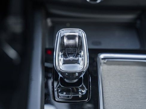 New 2026 Volvo XC60 T8 Plus w/ Protection Package Premier image 24