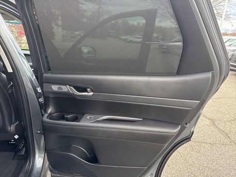 Certified 2024 Hyundai Palisade Limited image 38